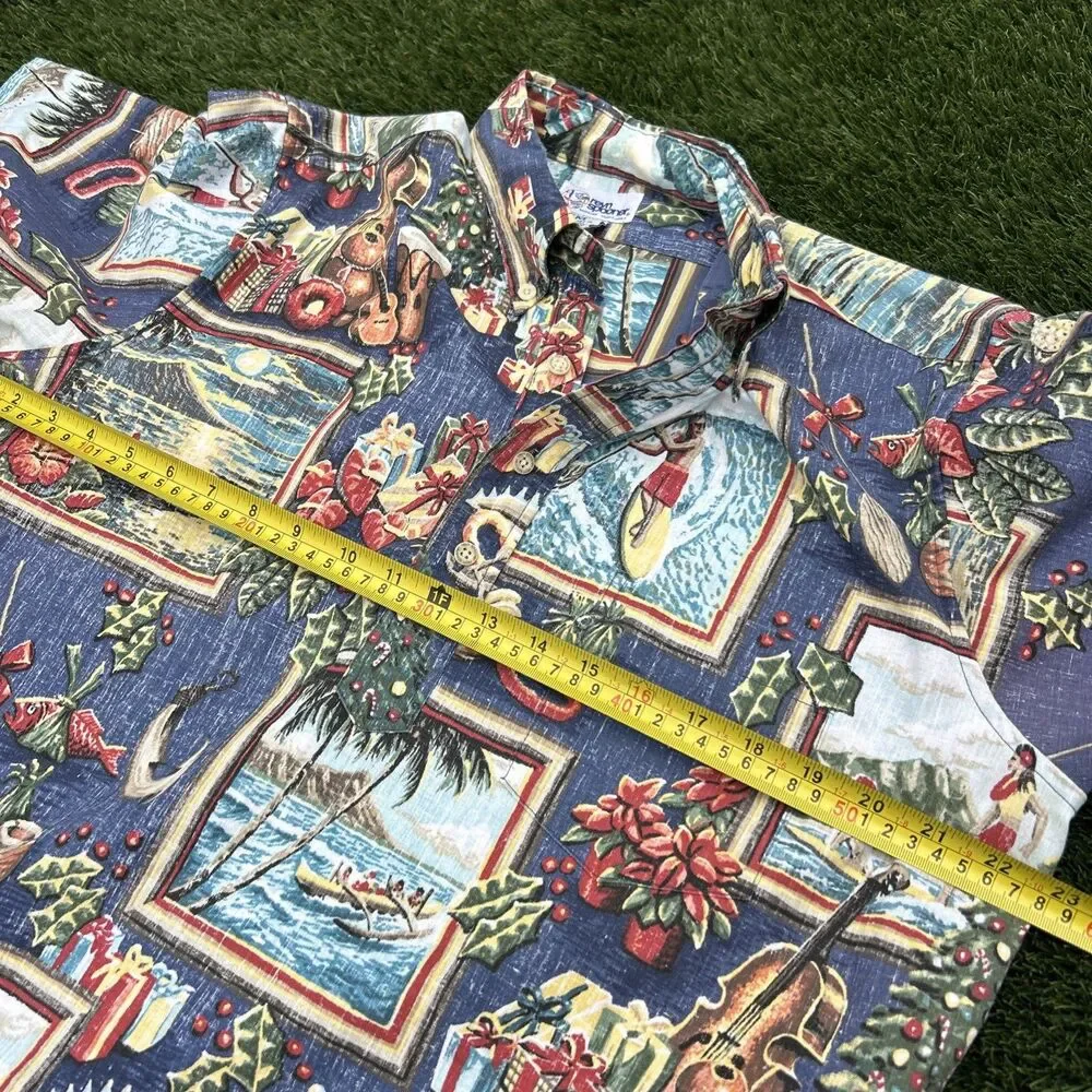 Reyn Spooner 2011 Macys Mele Kalikimaka Collectible Christmas Hawaiian Shirt M